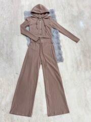 Conjunto de licra deportivo - Imagen 2