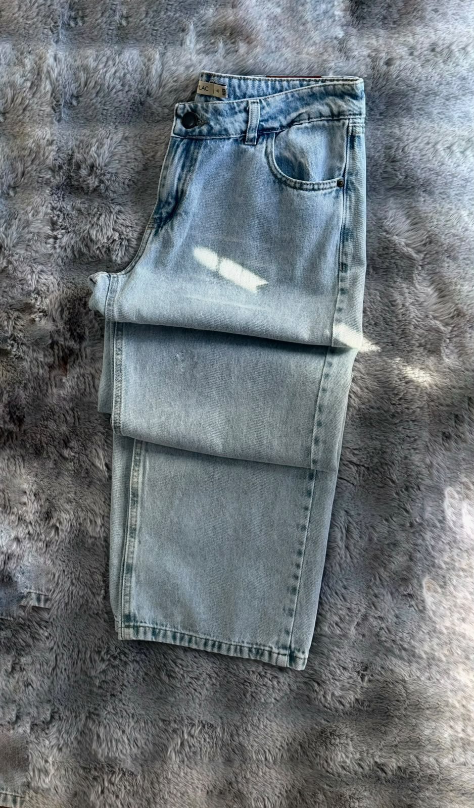 6d72d375-5ce5-46d4-a02f-9224d568222e Jean mom recto de dama - Imagen 1